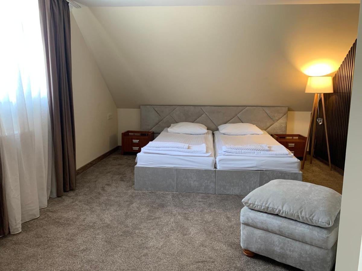Eduard Hotel Uzhhorod Εξωτερικό φωτογραφία