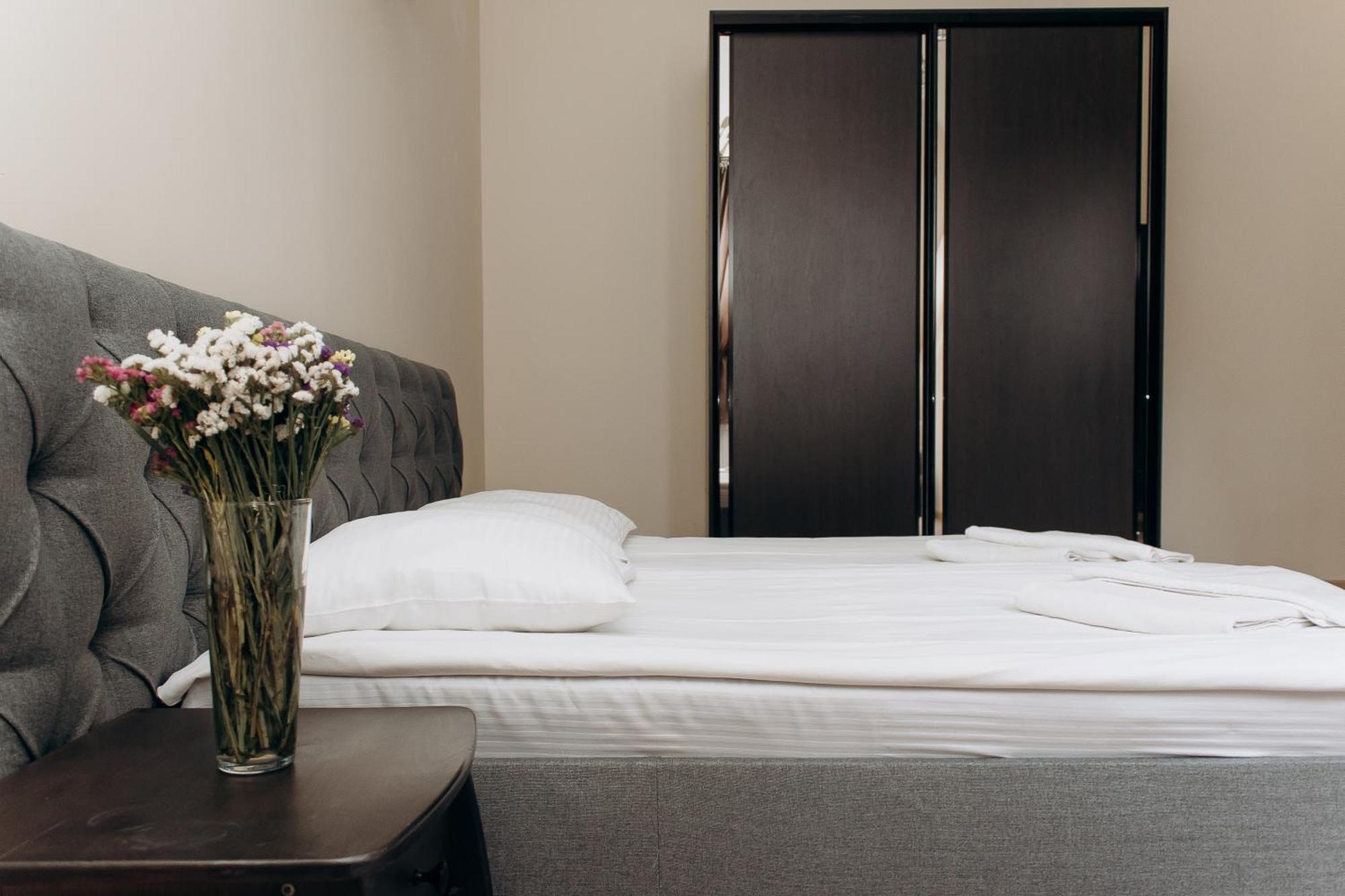 Eduard Hotel Uzhhorod Εξωτερικό φωτογραφία