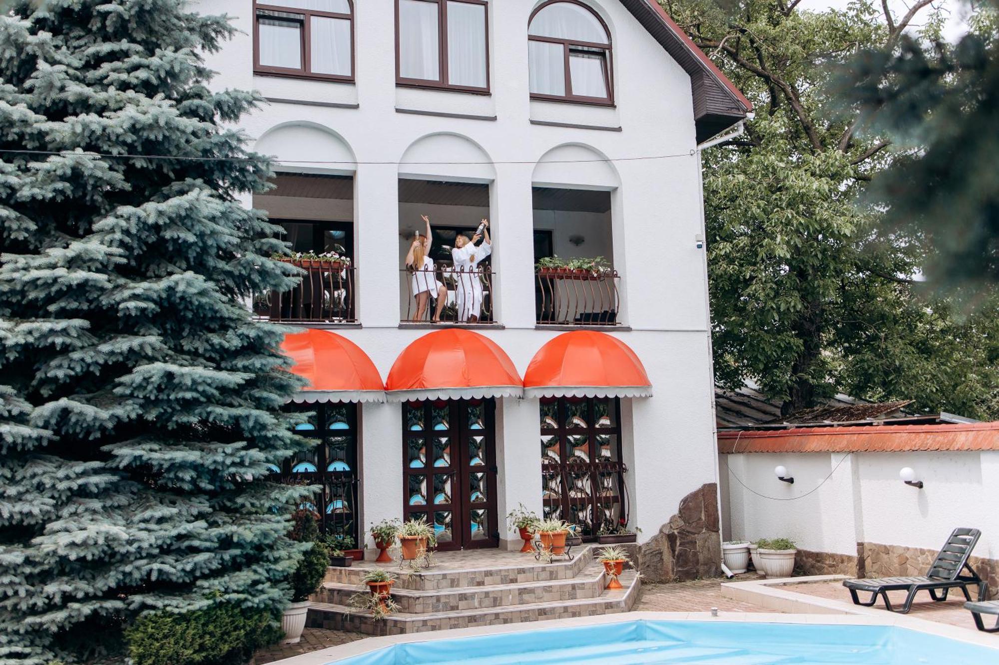 Eduard Hotel Uzhhorod Εξωτερικό φωτογραφία