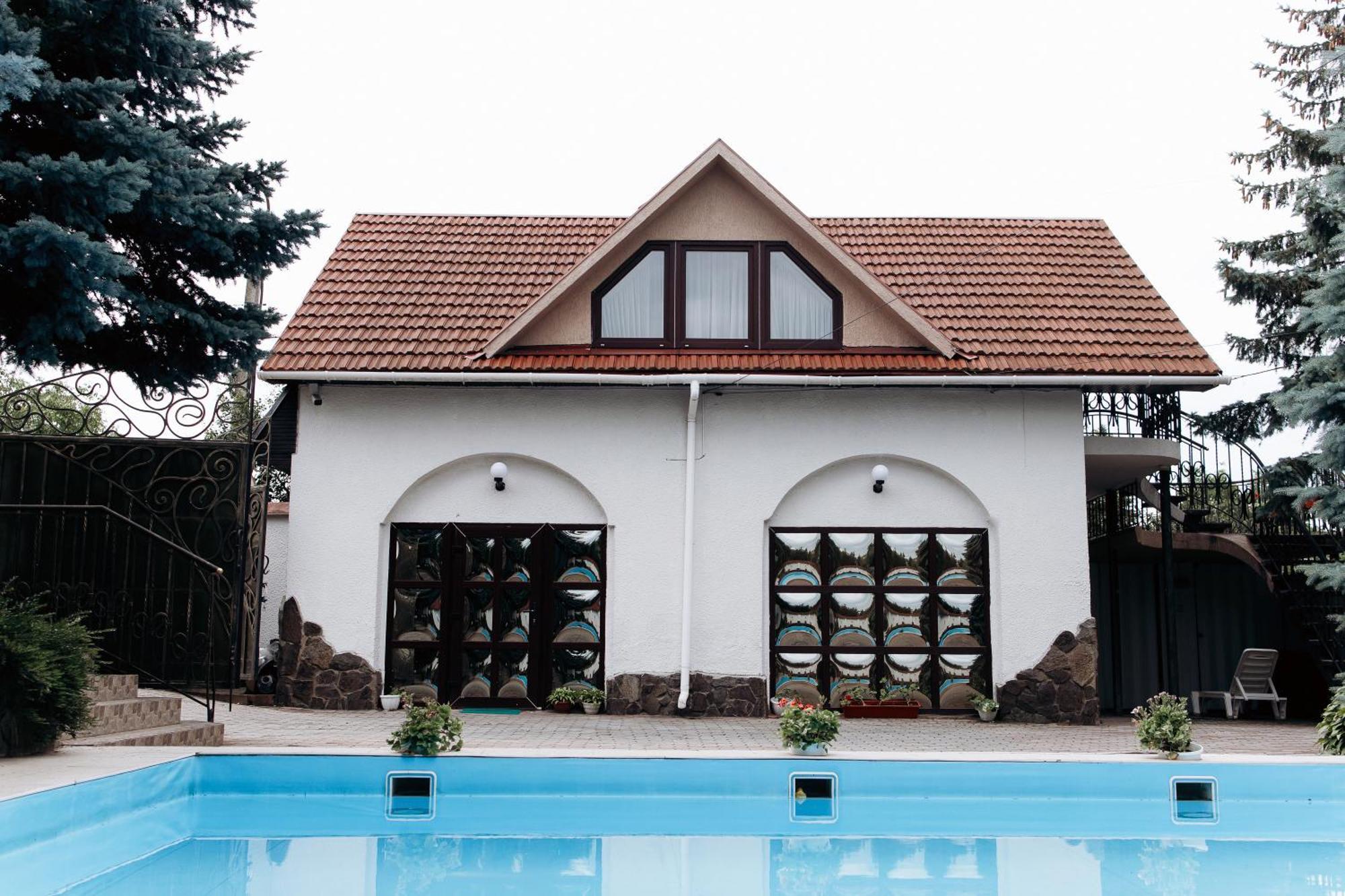 Eduard Hotel Uzhhorod Εξωτερικό φωτογραφία