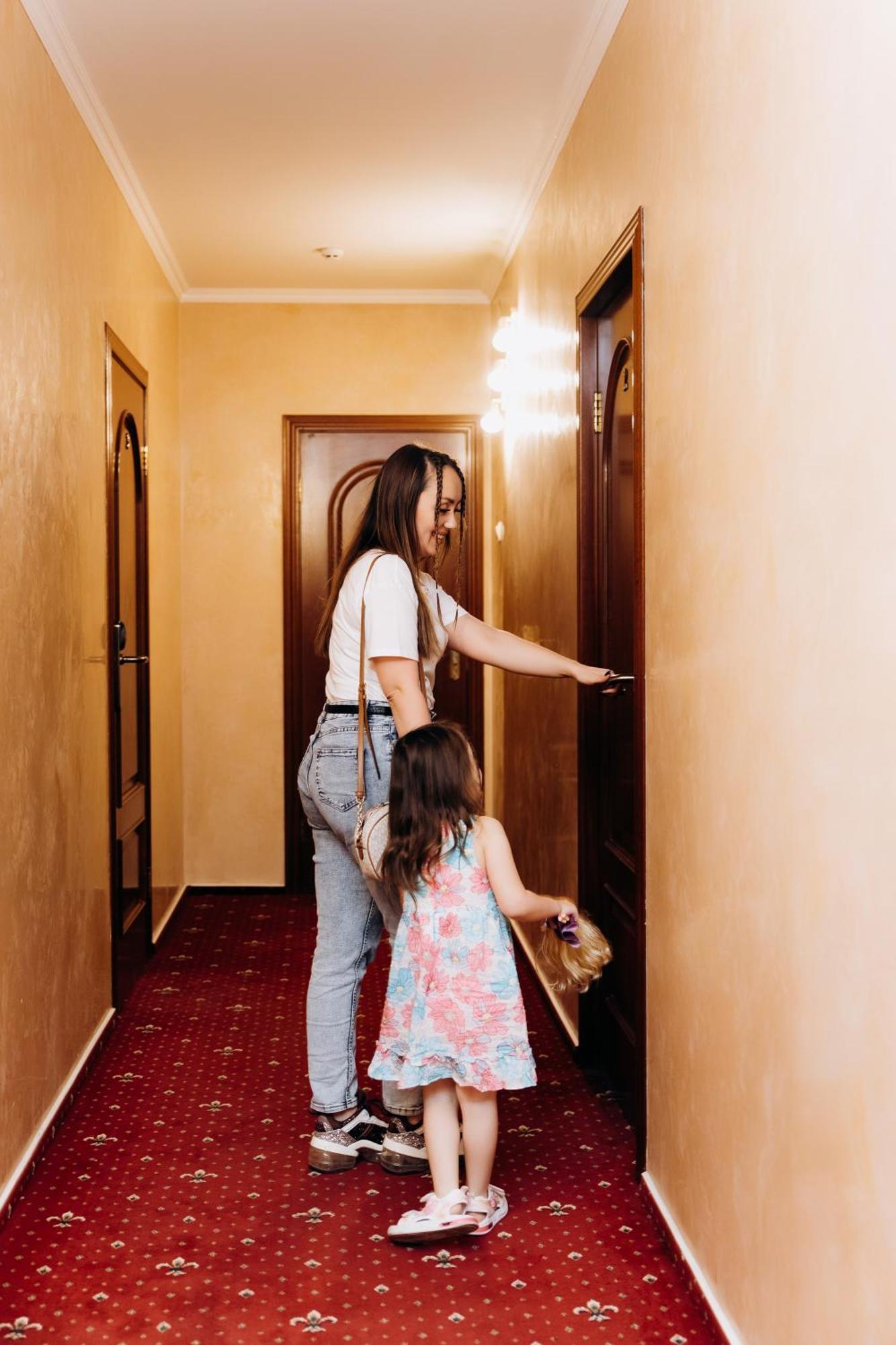 Eduard Hotel Uzhhorod Εξωτερικό φωτογραφία